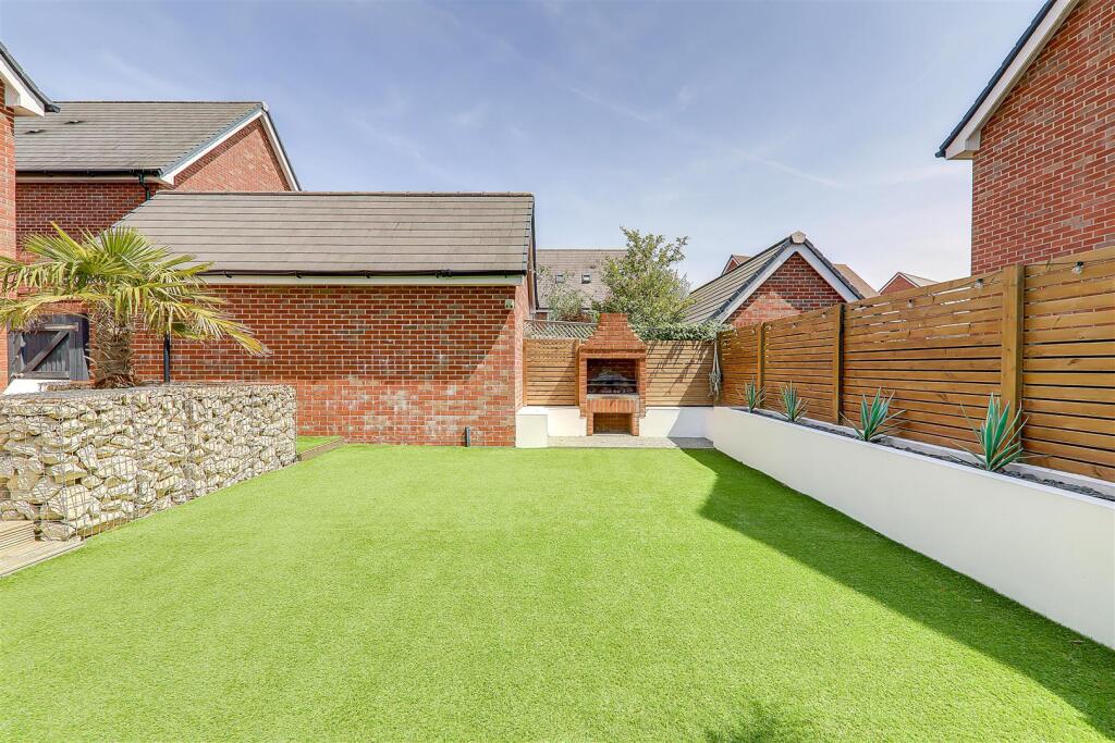 Additional image 23 of Gladiolus Grove, Worthing