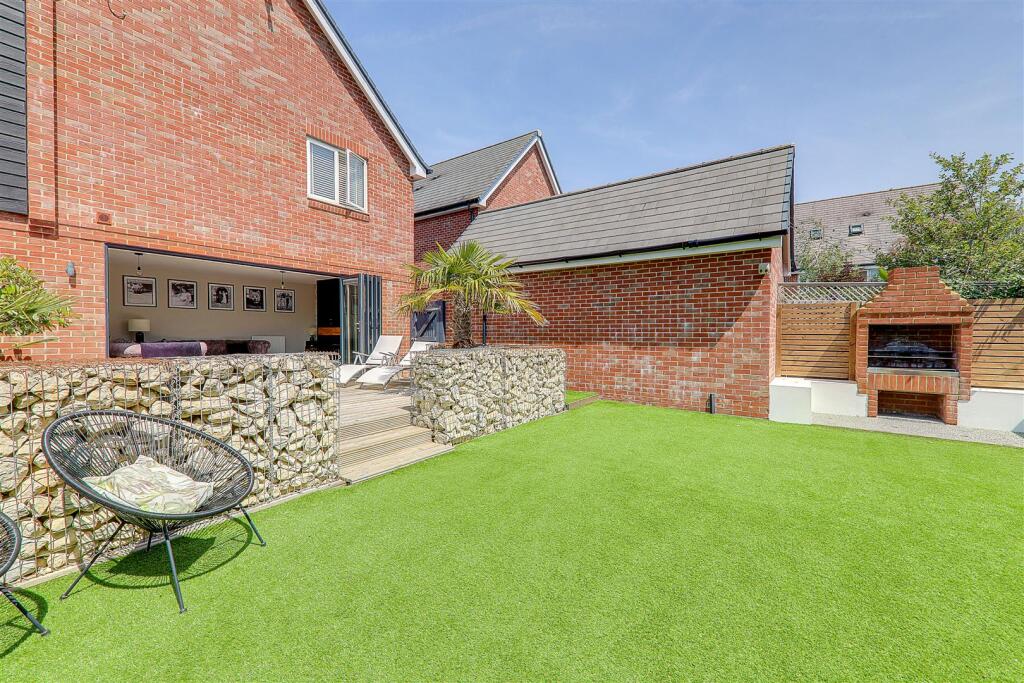 Additional image 24 of Gladiolus Grove, Worthing