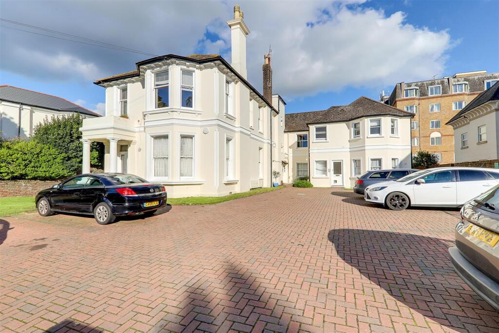Main image of property: Tennyson Road, Worthing, BN11