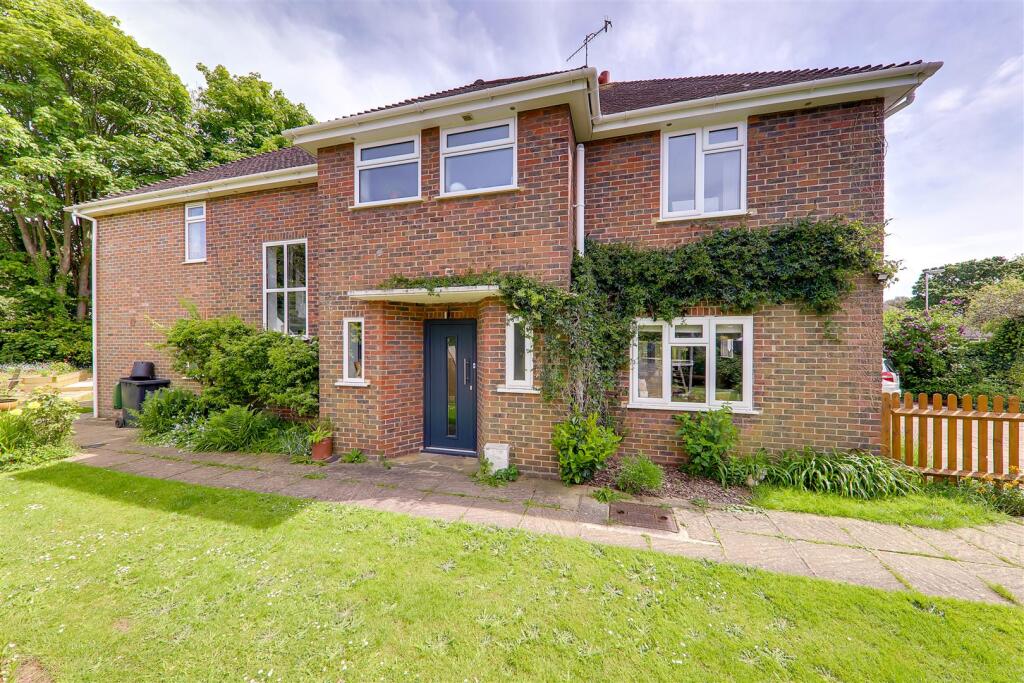 Main image of property: 9 Greyfriars Close, Worthing
