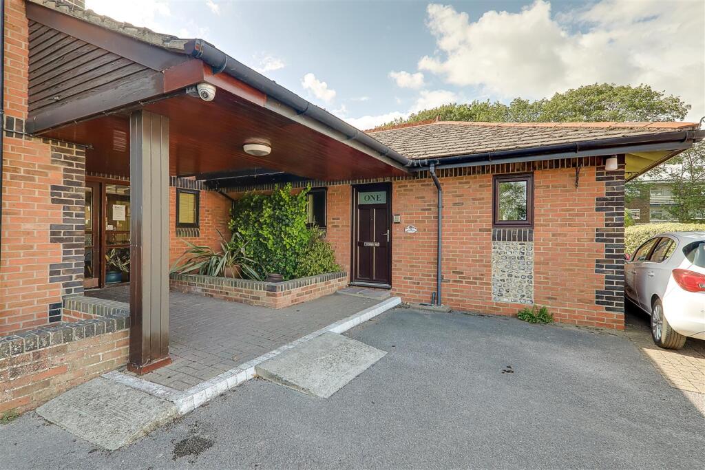 Additional image 13 of Oakland Court, Goring Street Goring-By-Sea, Worthing