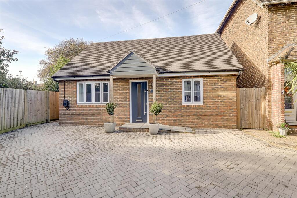 Main image of property: Limbrick Lane, Goring-By-Sea, Worthing