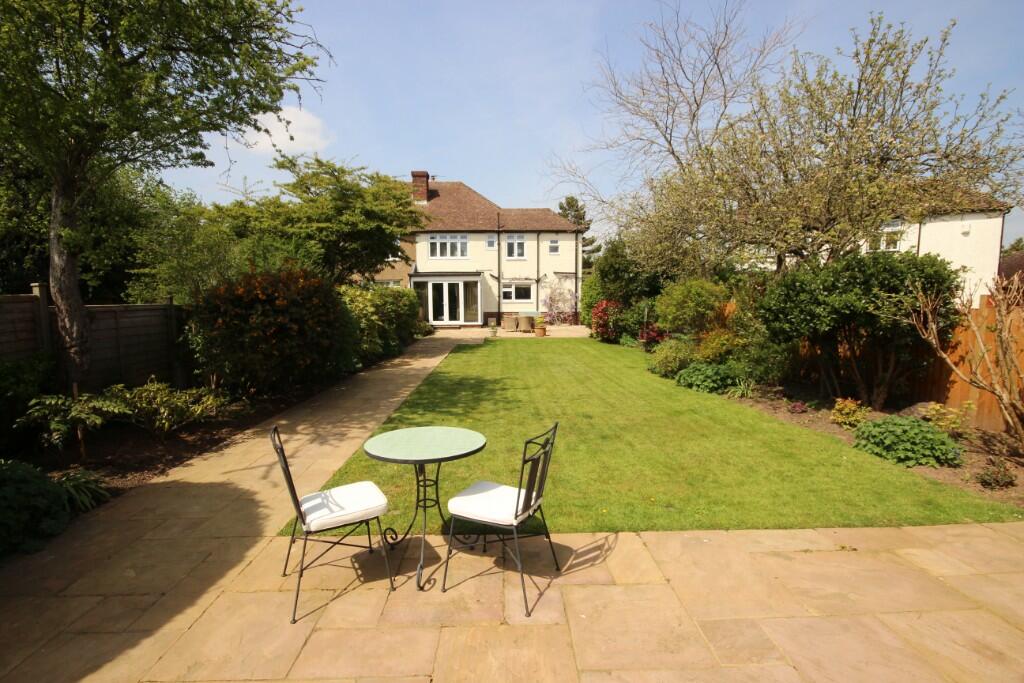 4 bedroom semidetached house for sale in Allington Way, Allington