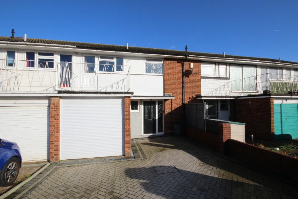 3 bedroom terraced house for sale in Talbot Road, Allington, Maidstone ME16