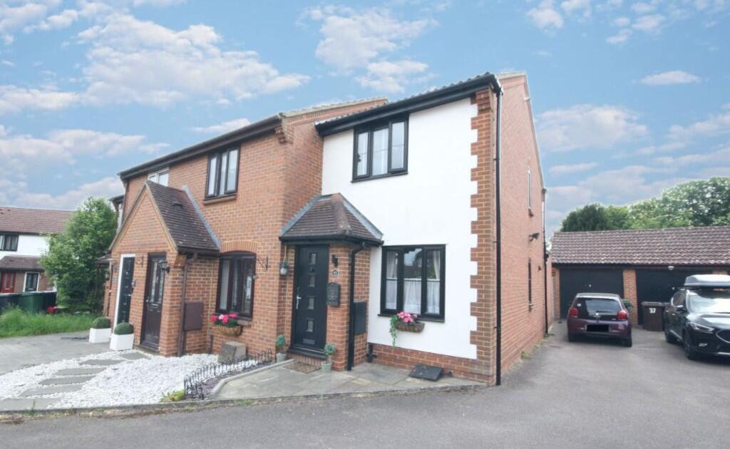 Main image of property: The Weavers, Allington, Maidstone ME16
