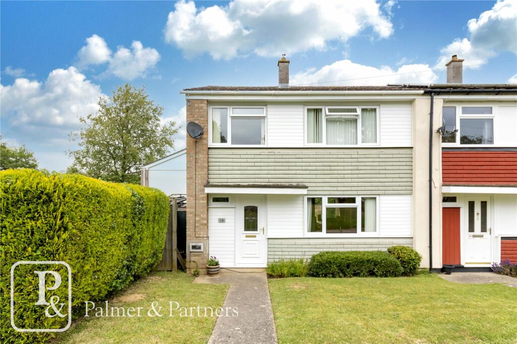 3 bedroom semidetached house for sale in New Road, Aldham, Colchester