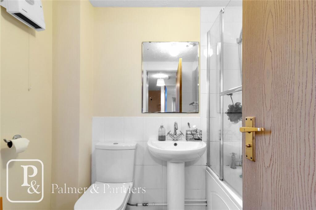 Additional property image - Hunting Gate,, Colchester, Essex, CO1