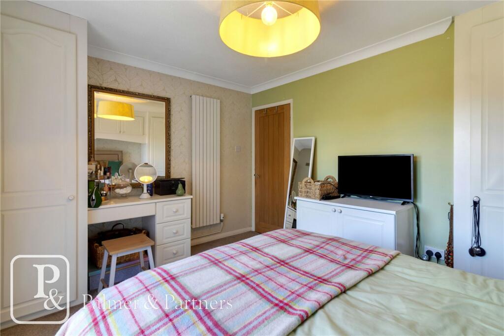 Additional property image - Broad Oaks Park, St Johns, Colchester, Essex, CO4