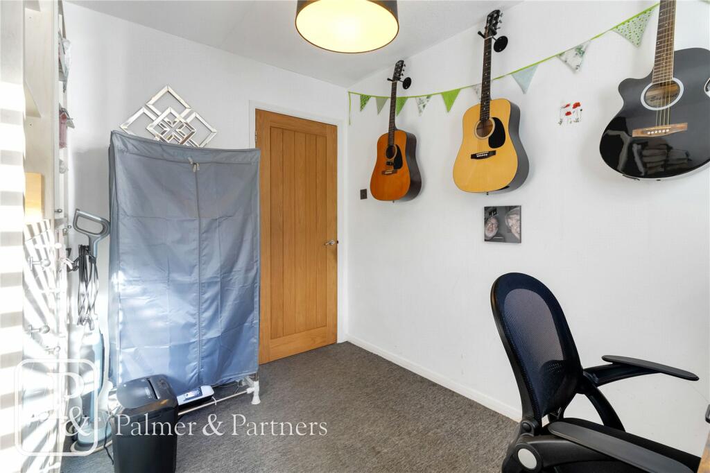 Additional property image - Broad Oaks Park, St Johns, Colchester, Essex, CO4
