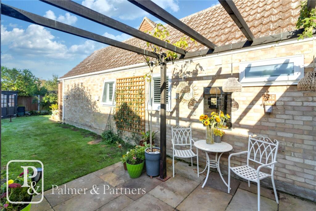 Additional property image - Broad Oaks Park, St Johns, Colchester, Essex, CO4