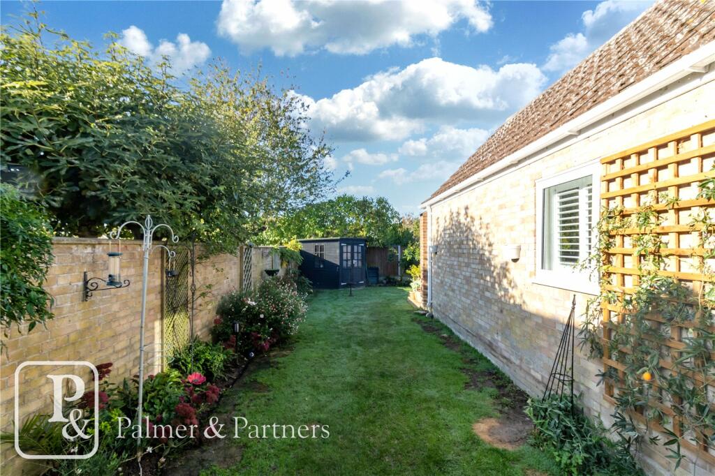 Additional property image - Broad Oaks Park, St Johns, Colchester, Essex, CO4