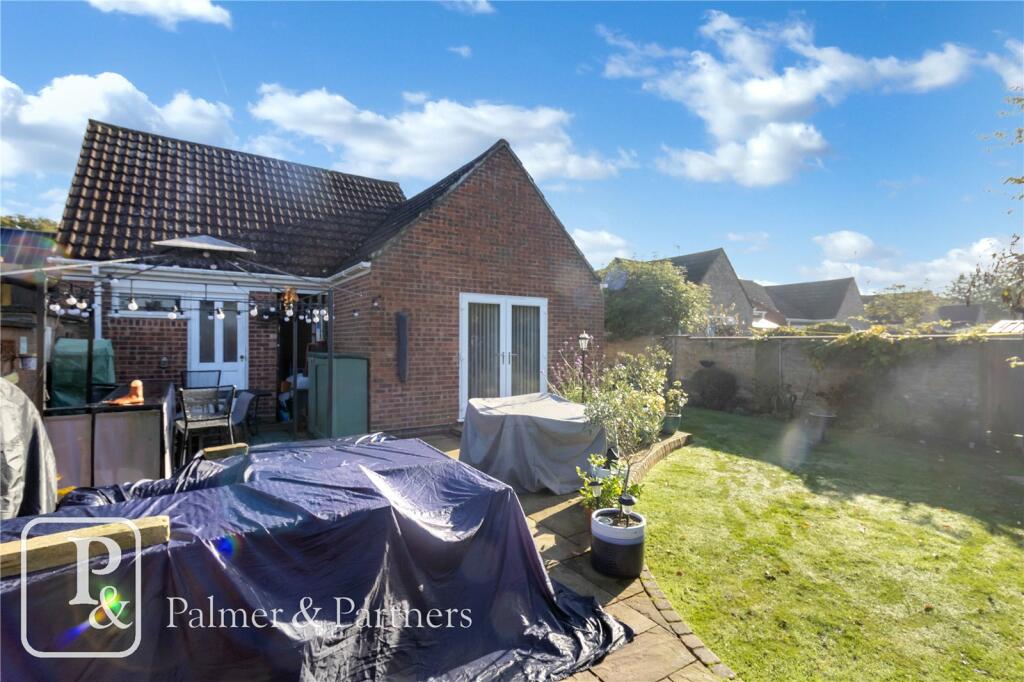 Additional property image - Broad Oaks Park, St Johns, Colchester, Essex, CO4