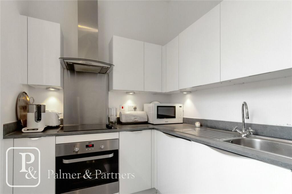 Additional property image - Londinium Road, Colchester, Essex, CO2