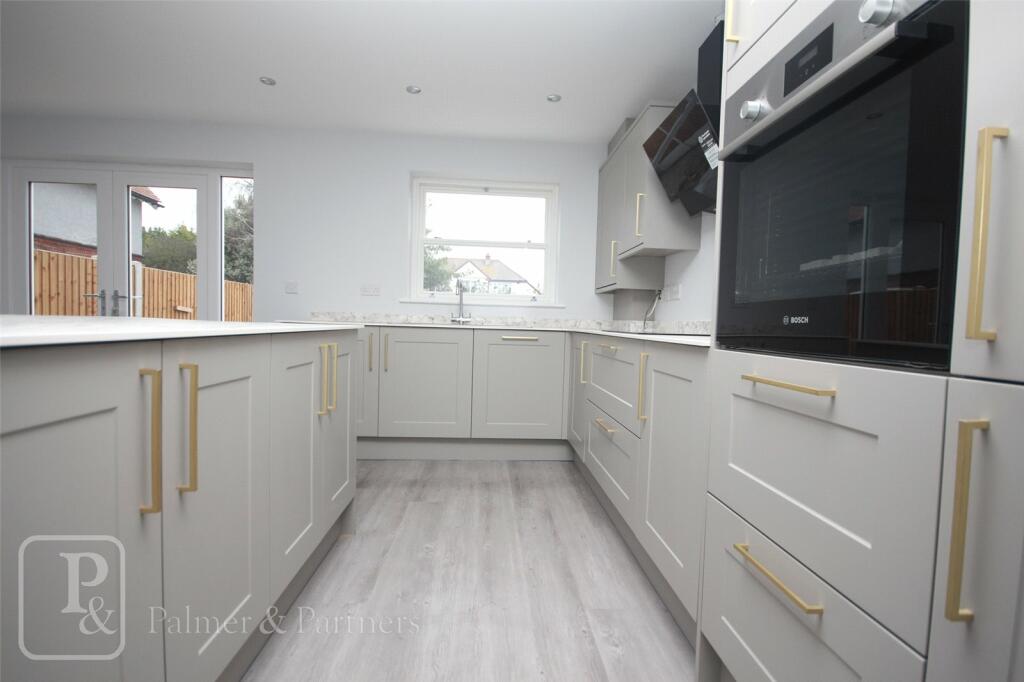Additional property image - Connaught Gardens, Connaught Gardens East, Clacton-On-Sea, Essex, CO15