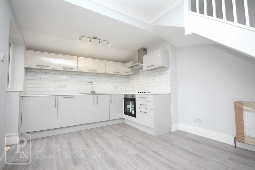Additional property image - Connaught Gardens East, Clacton-On-Sea, Essex, CO15