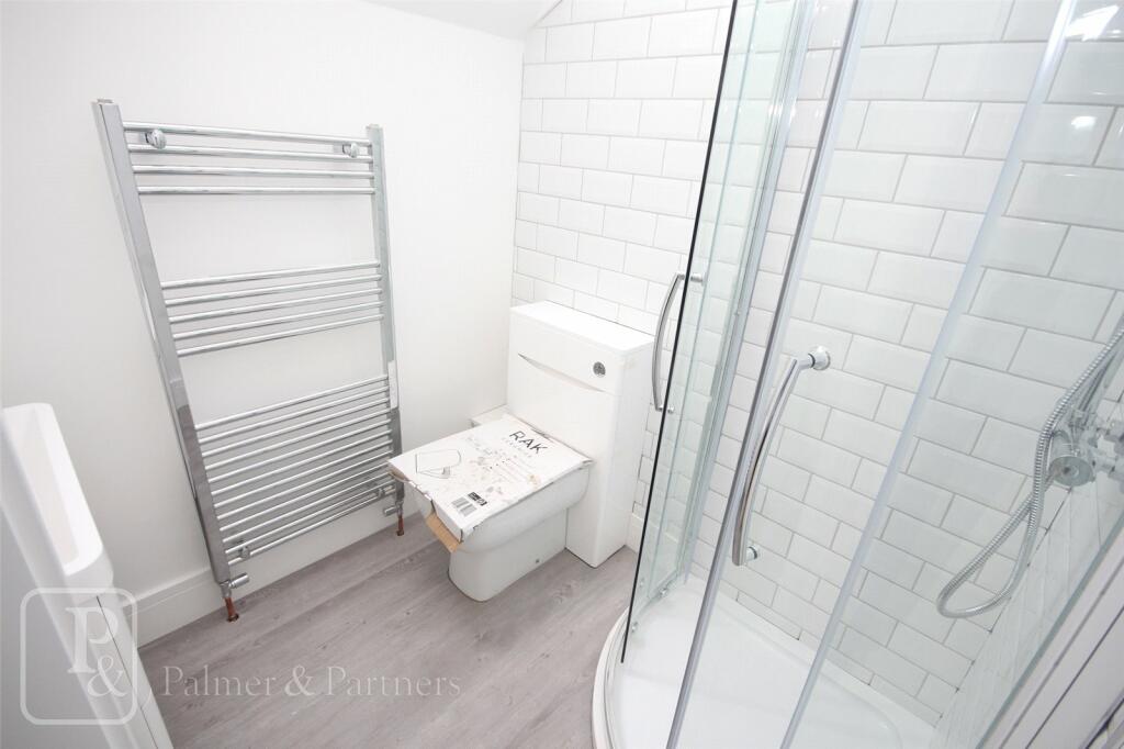 Additional property image - Connaught Gardens East, Clacton-On-Sea, Essex, CO15