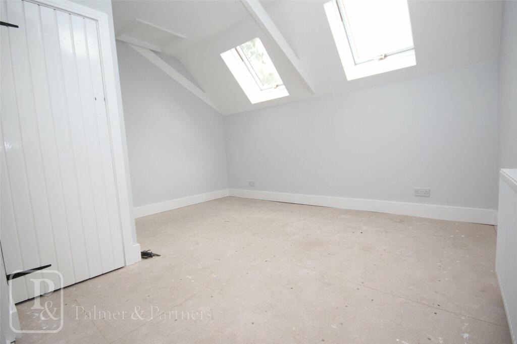 Additional property image - Connaught Gardens East, Clacton-On-Sea, Essex, CO15