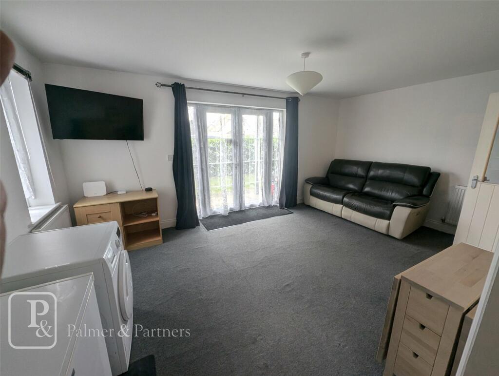 Additional property image - York Road, Clacton-on-Sea, Essex, CO15