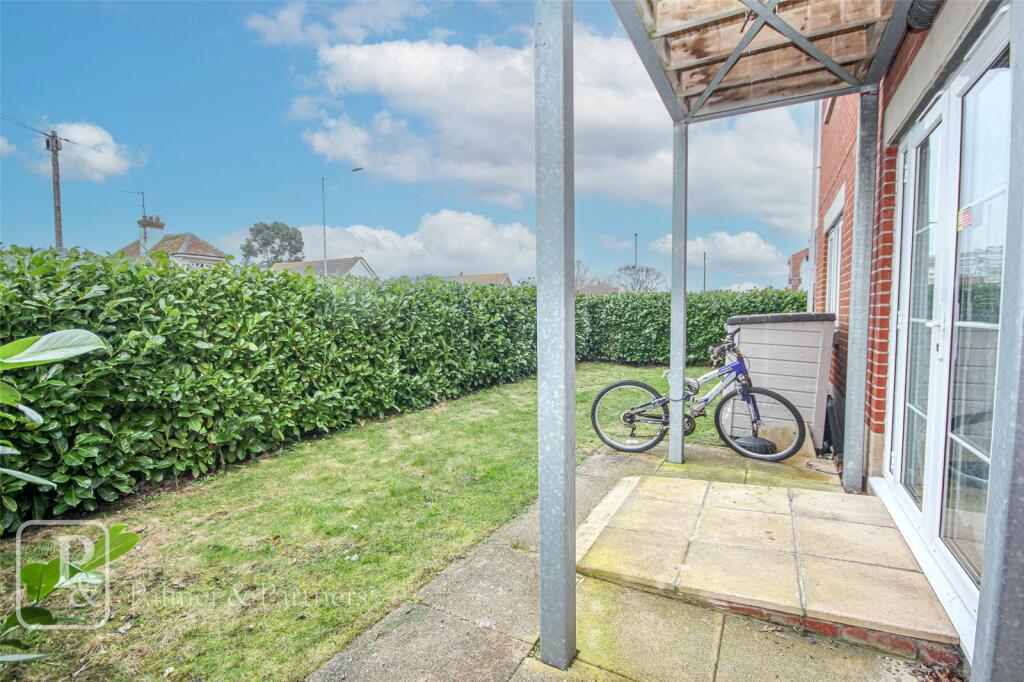 Additional property image - York Road, Clacton-on-Sea, Essex, CO15