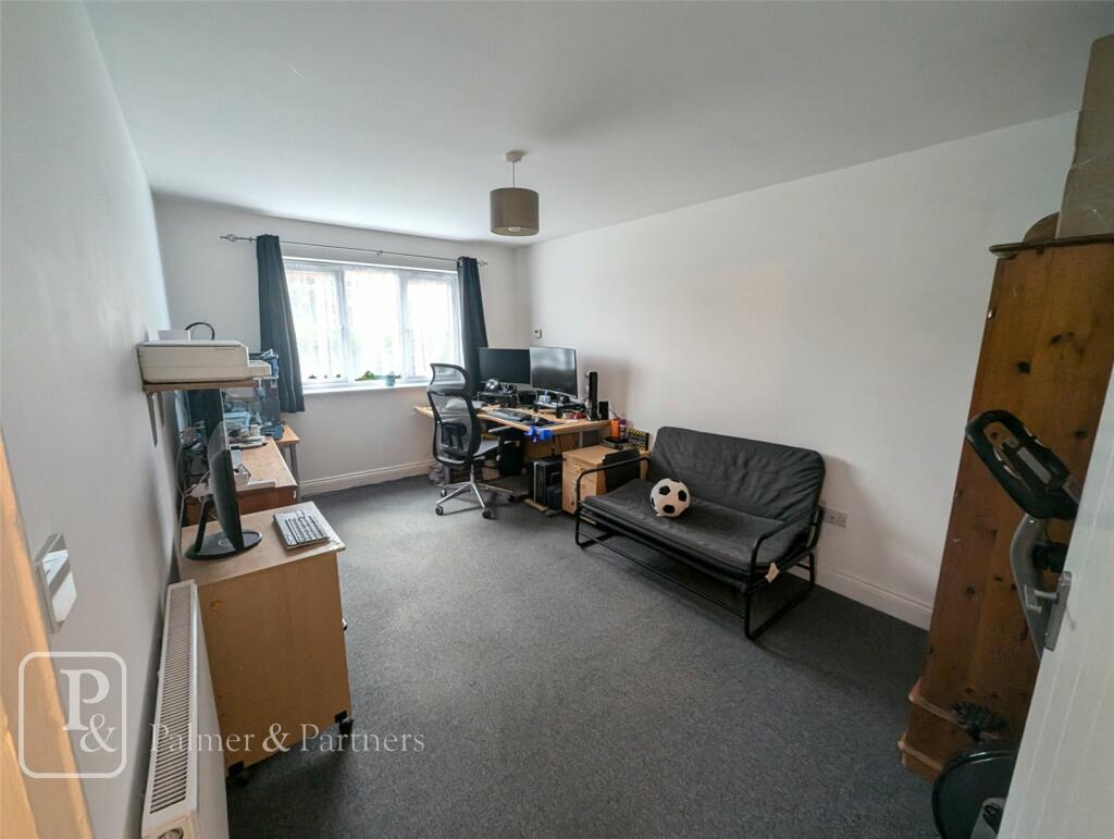 Additional property image - York Road, Clacton-on-Sea, Essex, CO15