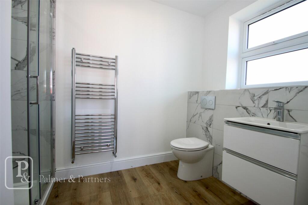 Additional property image - Madeleine Gardens, Great Holland, Frinton-On-Sea, CO13