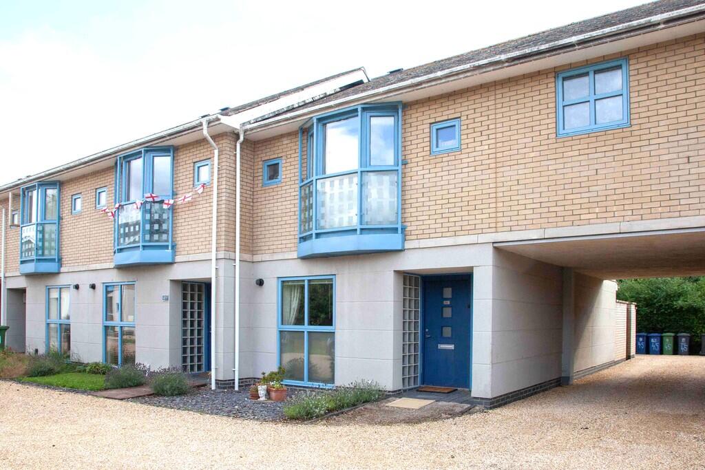 Main image of property: Hurdles Way, Duxford, Cambridge