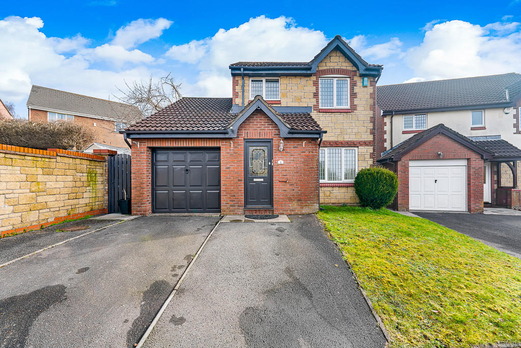 3 bedroom detached house for sale in Cowslip Drive, Pontprennau