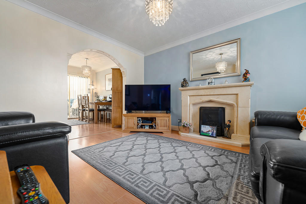 3 bedroom detached house for sale in Cowslip Drive, Pontprennau