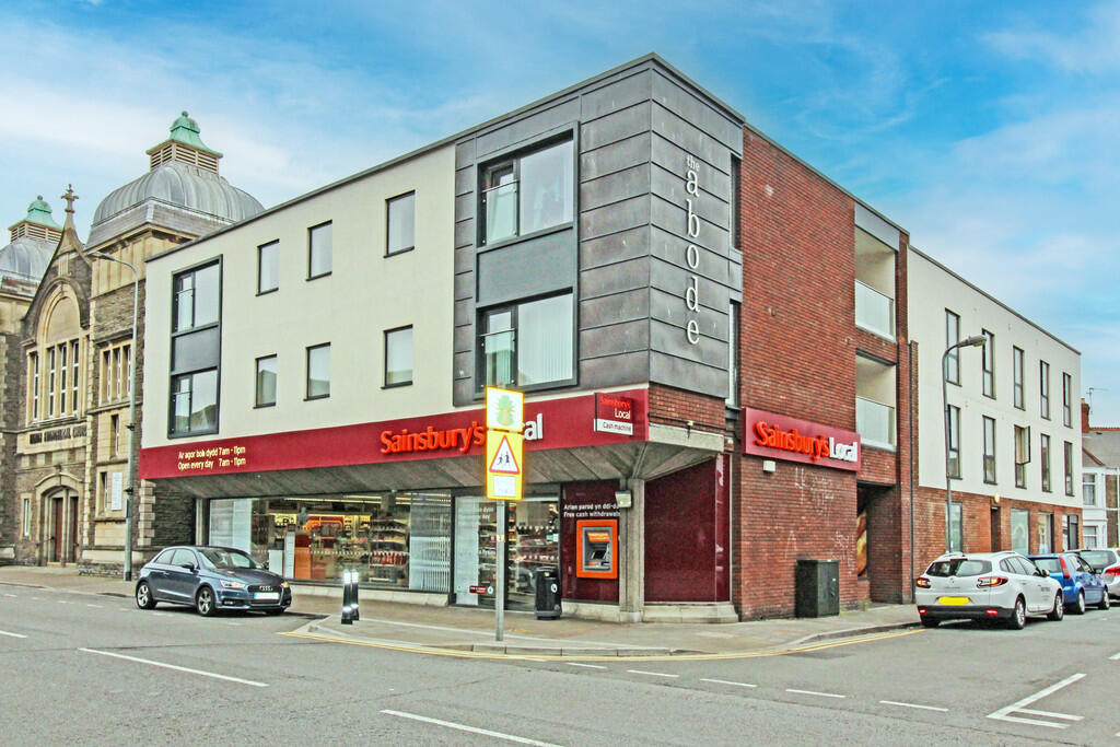 2 bedroom apartment for sale in Manor Street, Heath, Cardiff, CF14