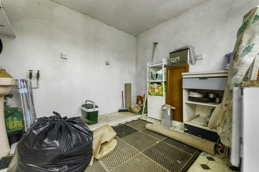 Additional property image - Brynau Road, Taffs Well, Cardiff