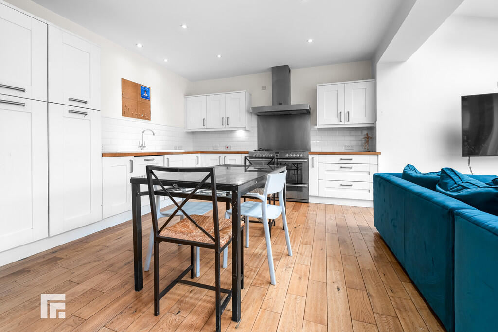 Additional property image - King George V Drive West, Heath, Cardiff