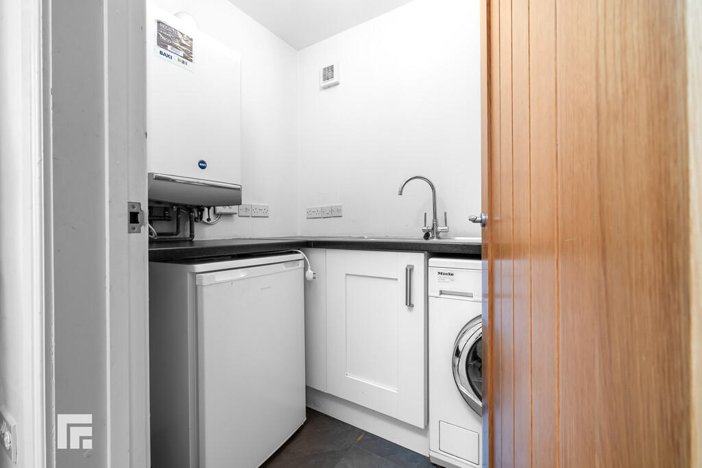 Additional property image - King George V Drive West, Heath, Cardiff