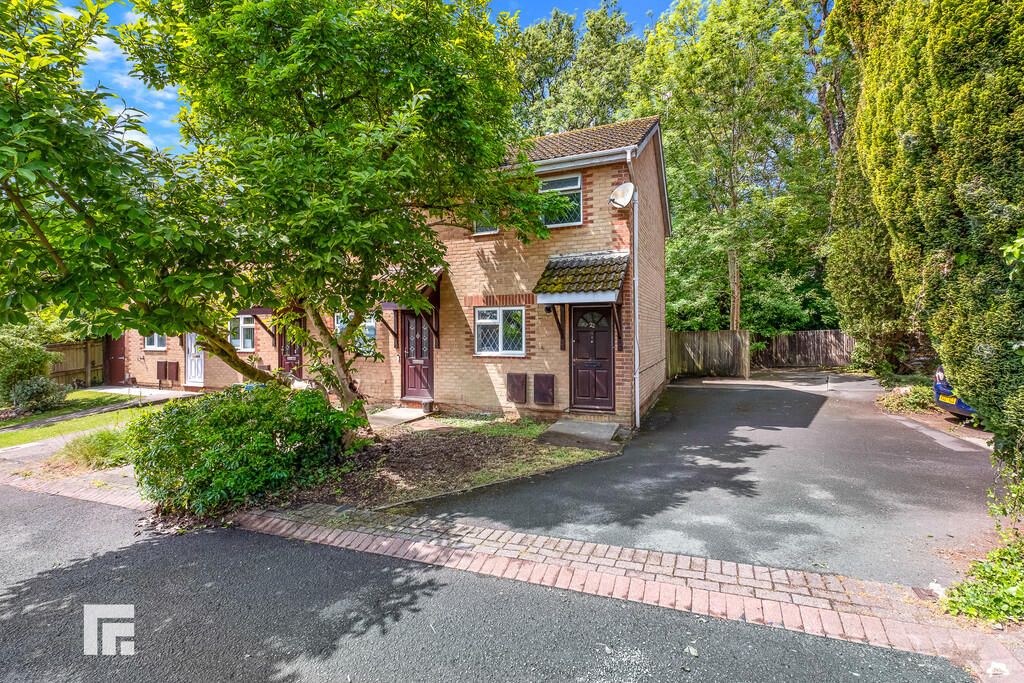 Main image of property: Clos Y Wiwer, Thornhill, Cardiff