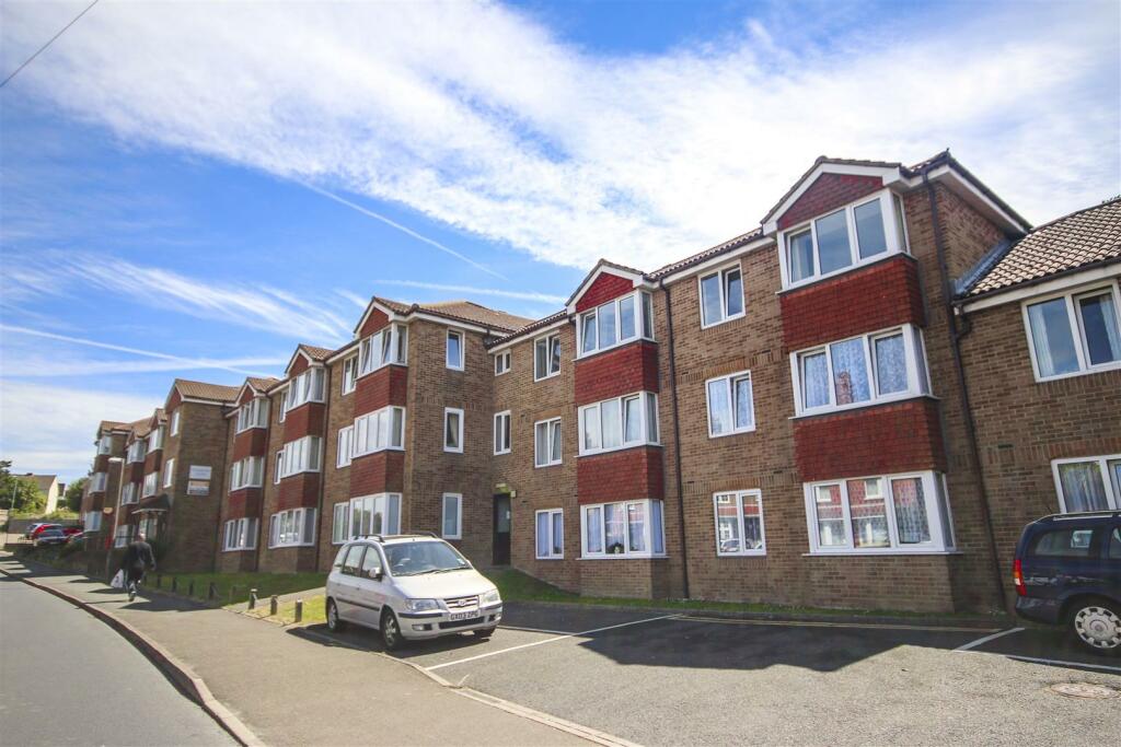 1 bedroom retirement property for sale in Pondsyde Court, Sutton Drove