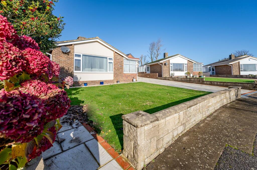 Additional property image - Stoke Manor Close, Seaford
