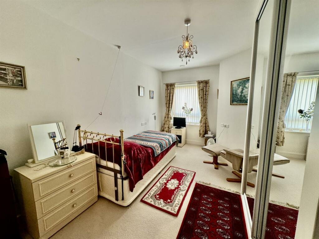 Additional property image - Dane Road, Seaford
