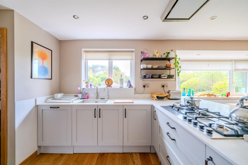 Additional property image - Sutton Avenue, Seaford