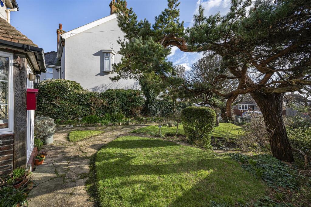 Additional property image - Bramber Road, SEAFORD