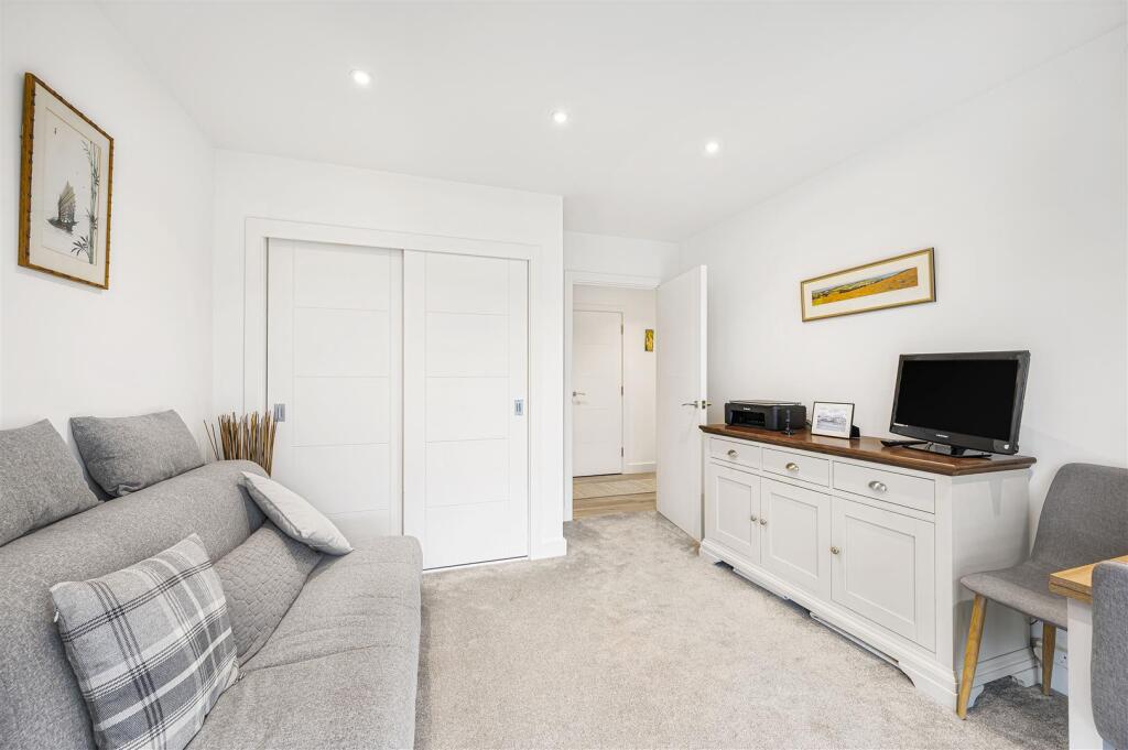 Additional property image - Waters Edge, Claremont Road