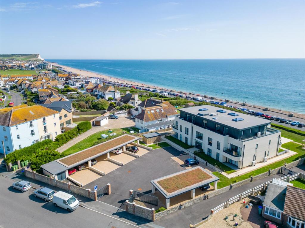 Additional property image - Waters Edge, Claremont Road