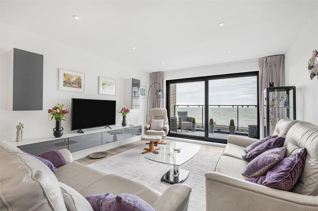 Additional property image - Waters Edge, Claremont Road