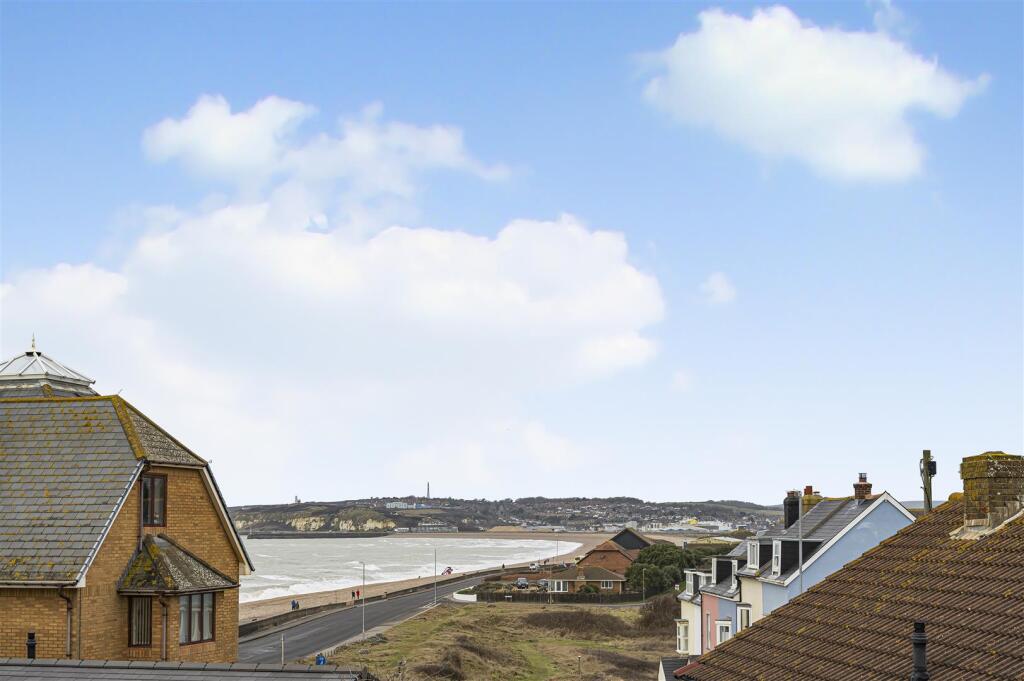 Additional property image - Waters Edge, Claremont Road