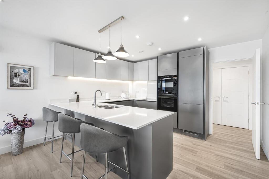 Additional property image - Waters Edge, Claremont Road