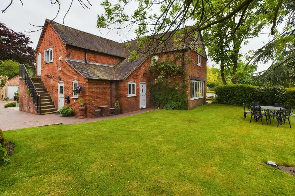 4 bedroom barn conversion for sale in Mavesyn Ridware, Rugeley, WS15
