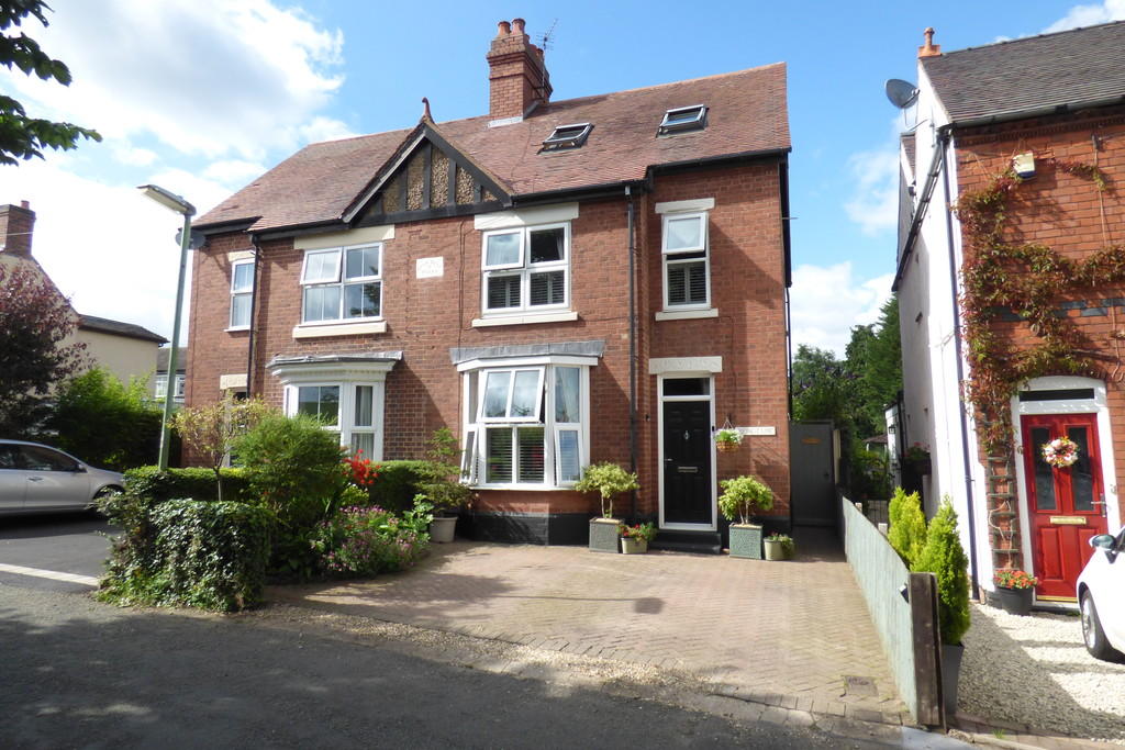 3 bedroom semidetached house for sale in Pingle Lane, Hammerwich