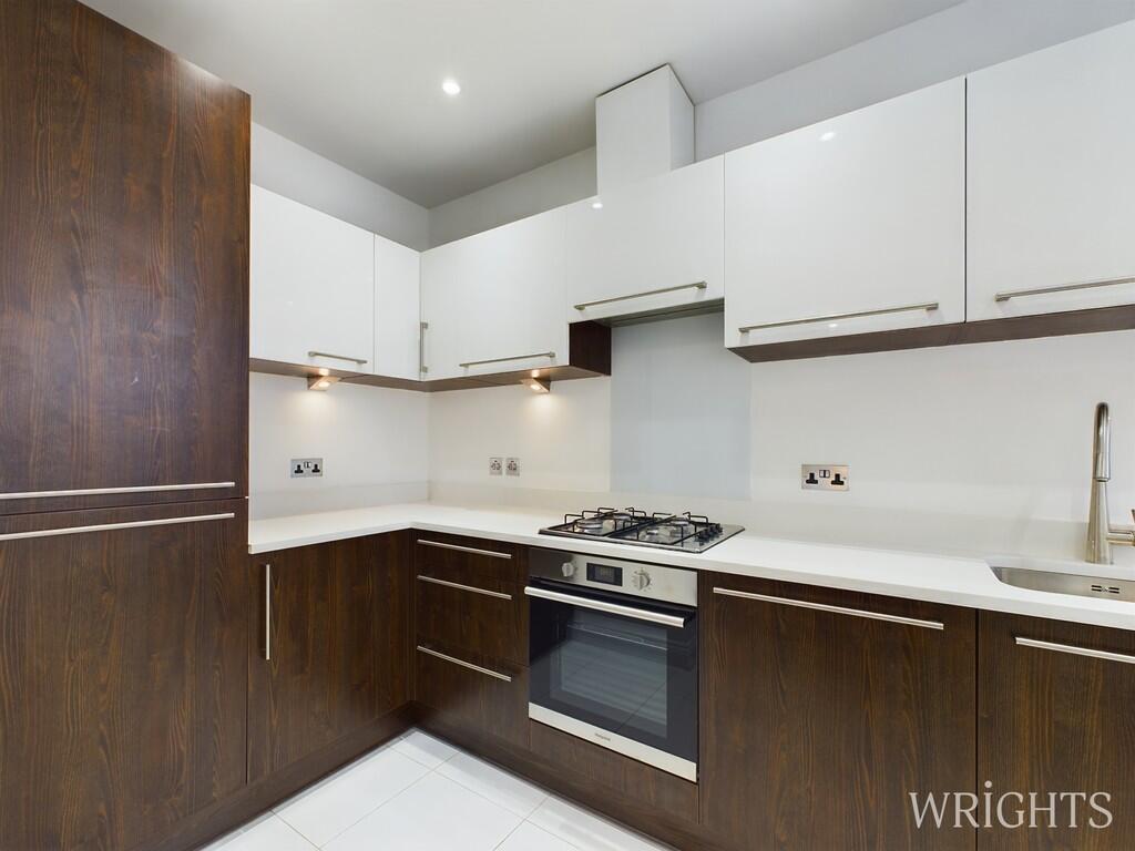 Additional property image - St Albans Road East, Hatfield