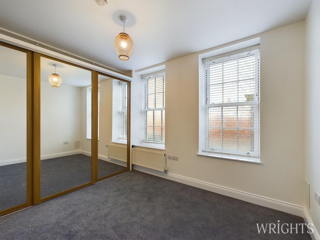 Additional property image - St Albans Road East, Hatfield
