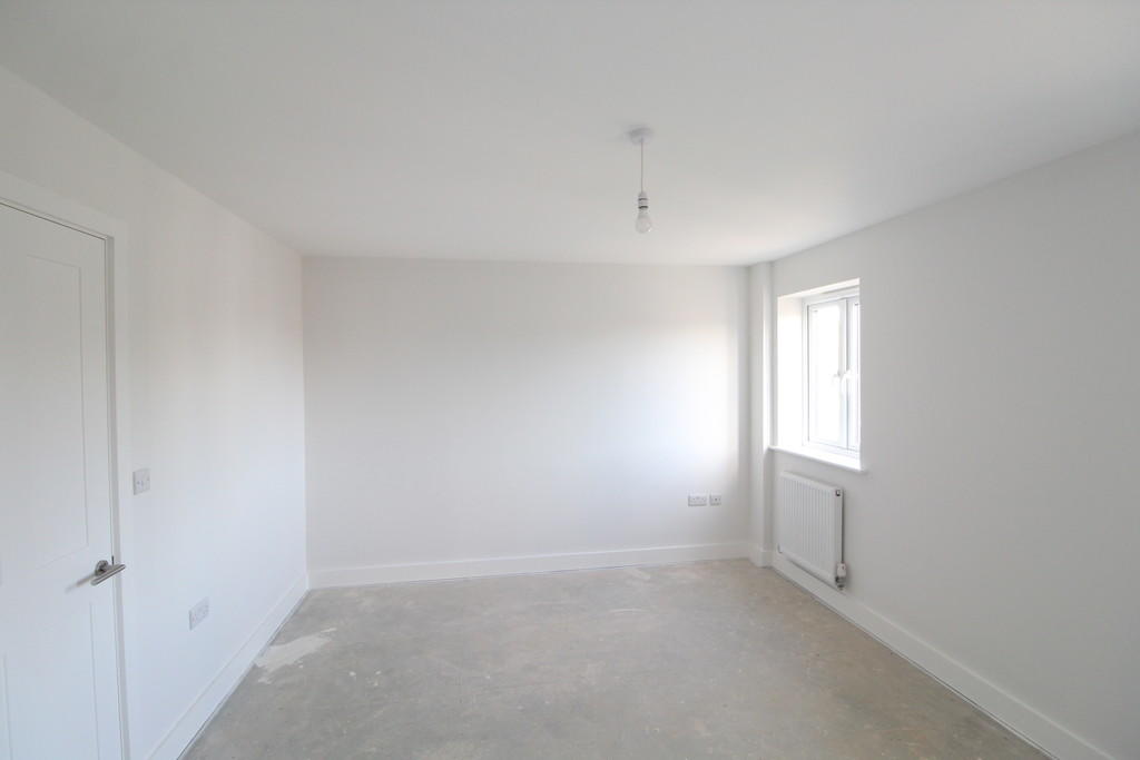 3 bedroom terraced house for sale in Briar Gate, Long Eaton, Nottingham