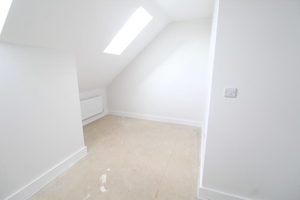 3 bedroom terraced house for sale in Briar Gate, Long Eaton, Nottingham