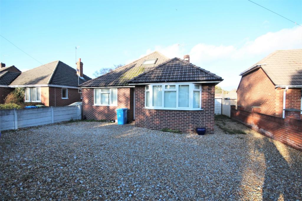 5 bedroom detached house for sale in Sopers Lane, Poole, Dorset, BH17